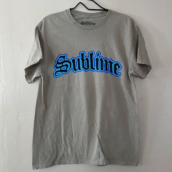 Sublime Tan Flaming Heart Graphic T Shirt Size Small Short Sleeves Cotton Tee - Picture 7 of 7